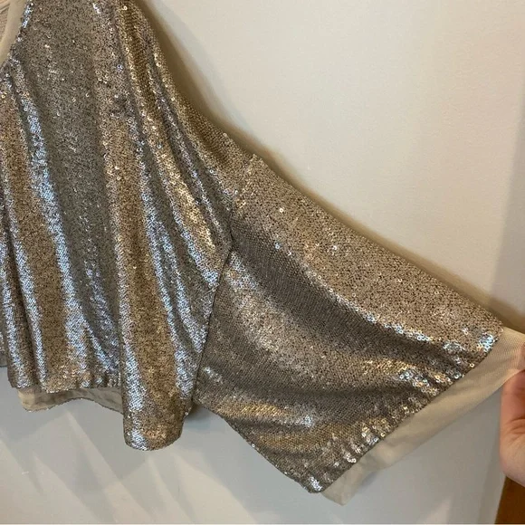 FREE PEOPLE Champagne Dreams Gold Sequined Oversized Cropped Top Size Small - Picture 3 of 5